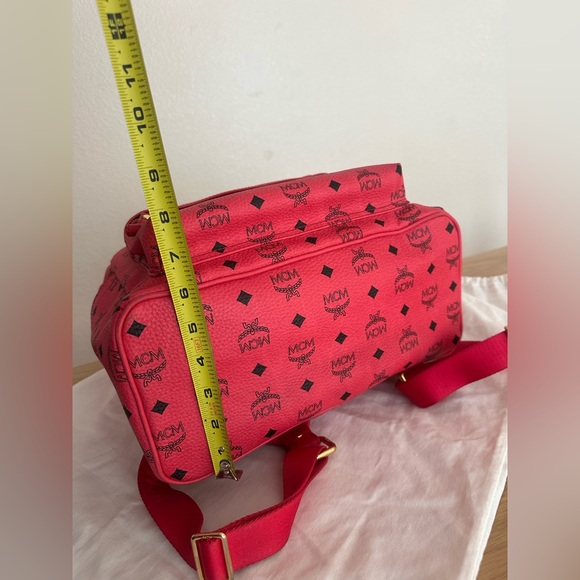Mcm pink backpack with dust bag - Picture 10 of 16